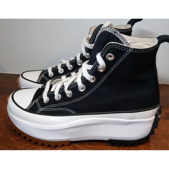 Converse Shoes - Converse Unisex Chunk Taylor Allstar Move Platform Sneakers Size 7 women’s
